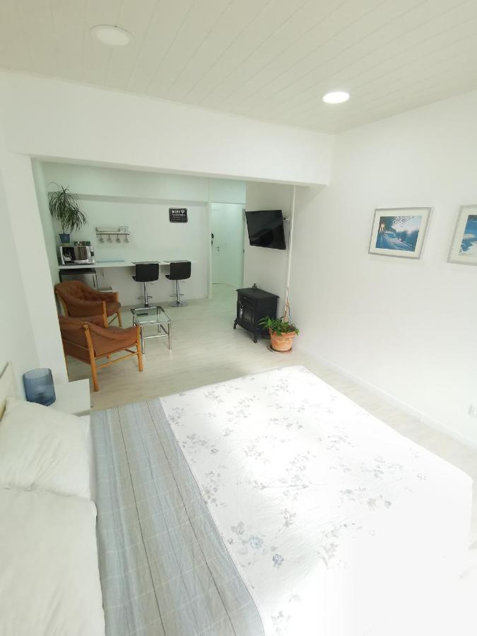 Habitacion Con Entrada Independiente Vigo Bagian luar foto