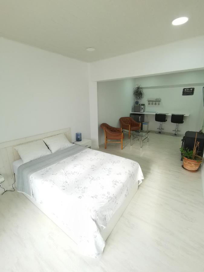 Habitacion Con Entrada Independiente Vigo Bagian luar foto